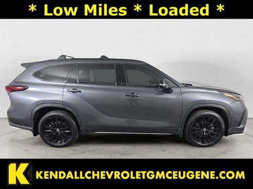 2025 Toyota Highlander XSE