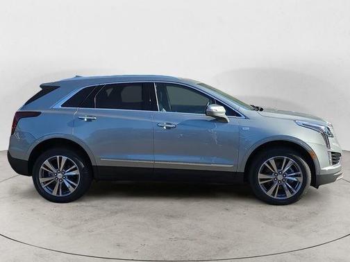 Silver Metallic 2025 Cadillac XT5 Premium Luxury