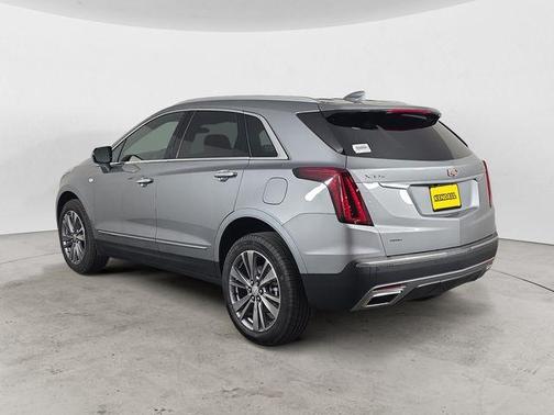 Silver Metallic 2025 Cadillac XT5 Premium Luxury