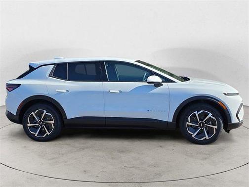 2026 Chevrolet Equinox EV LT 1