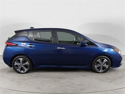 2020 Nissan Leaf SV