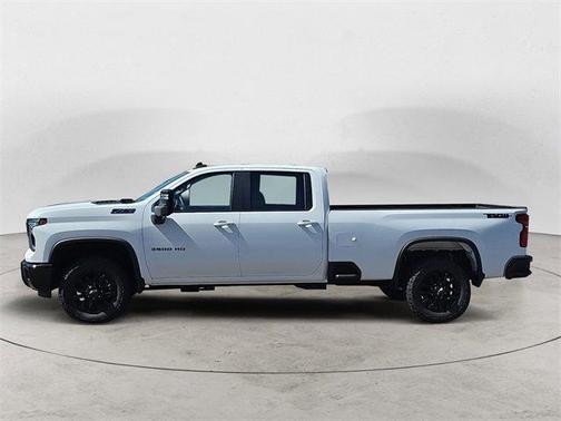 2025 Chevrolet Silverado 3500 LT