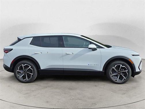 2026 Chevrolet Equinox EV LT 1