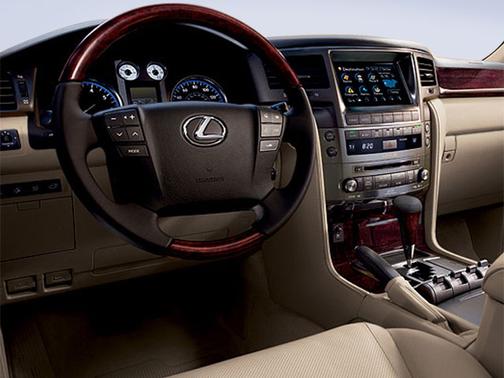 2009 Lexus LX 570 Base (A6)