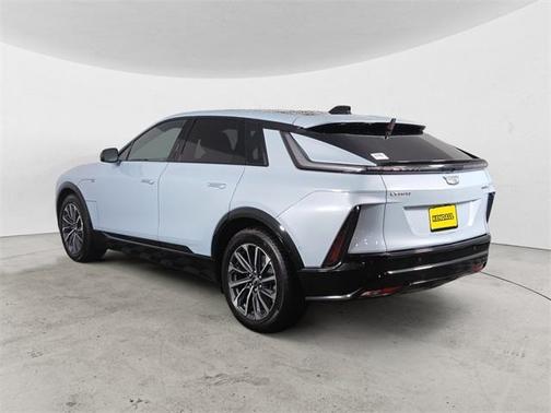 2025 Cadillac LYRIQ Sport