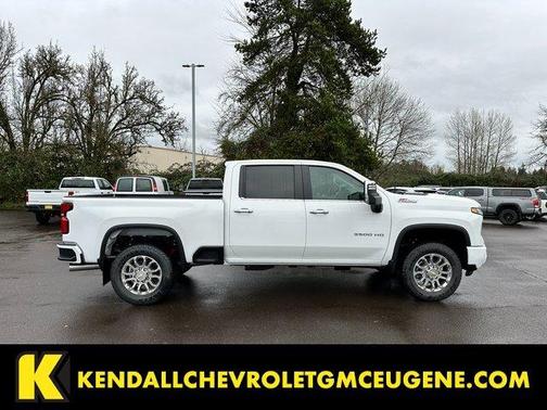 2025 Chevrolet Silverado 3500 LT