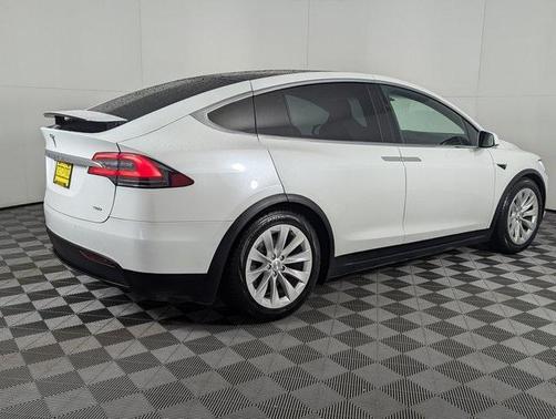 2017 Tesla Model X 75D