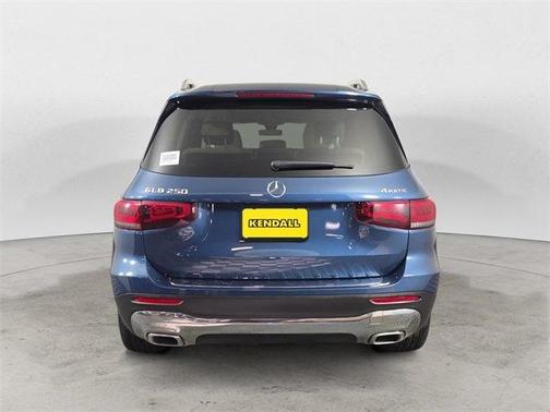 2021 Mercedes-Benz GLB 250 Base 4MATIC