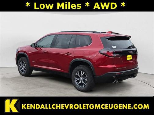 2025 GMC Acadia AT4