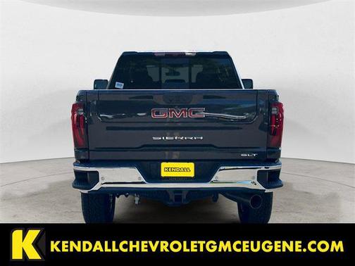 2025 GMC Sierra 3500 SLT