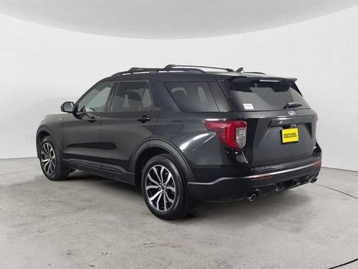 2024 Ford Explorer ST-Line
