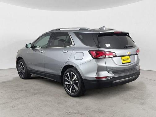 Sterling Gray Metallic 2023 Chevrolet Equinox Premier