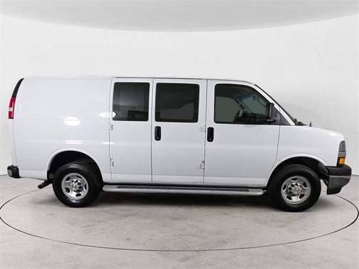 2024 Chevrolet Express 2500 Work Van