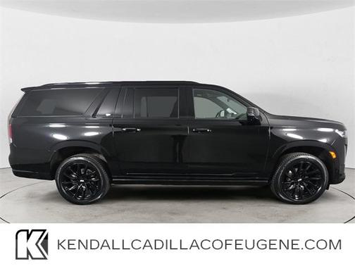 2022 Cadillac Escalade ESV Sport Platinum