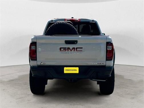 2025 GMC Canyon AT4