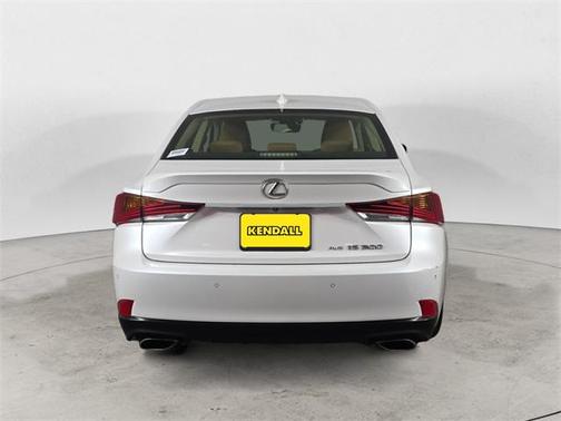 2018 Lexus IS 300 Base