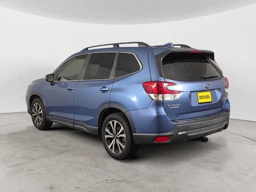 Horizon Blue Pearl 2019 Subaru Forester Limited