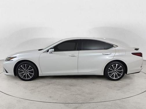 White Pearl 2019 Lexus ES 350 350