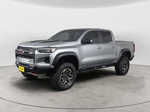 Sterling Gray Metallic 2024 Chevrolet Colorado ZR2