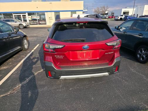 Crimson Red Pearl 2022 Subaru Outback Limited