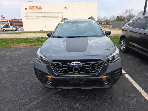 Magnetite Gray Metallic 2022 Subaru Outback Wilderness