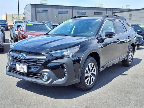 Crystal Black Silica 2025 Subaru Outback Premium