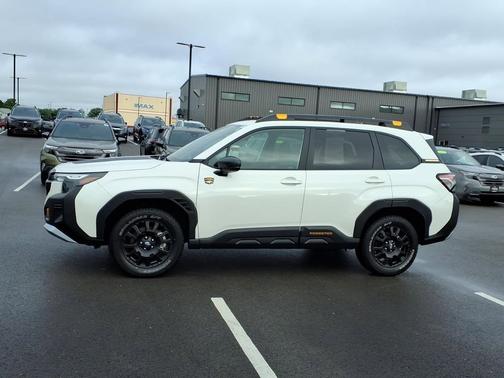 Crystal White Pearl 2026 Subaru Forester Wilderness