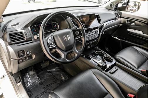 2019 Honda Pilot Touring 8-Passenger