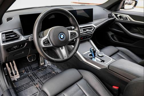 Dravit Gray Metallic 2022 BMW i4 Gran Coupe eDrive40