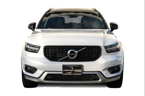 2021 Volvo XC40 T4 R-Design