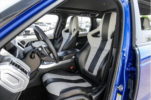 2017 Land Rover Range Rover Sport 5.0L Supercharged SVR