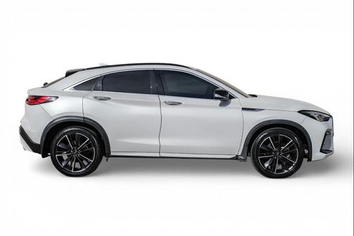 2022 INFINITI QX55 LUXE