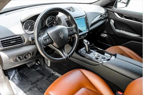 2021 Maserati Levante Base