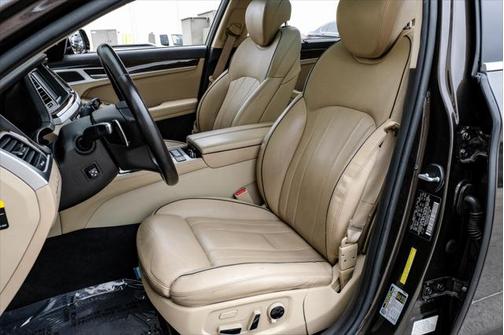 2015 Hyundai Genesis 3.8