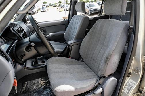 2000 Toyota 4Runner Base