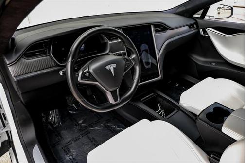 2018 Tesla Model S 75D