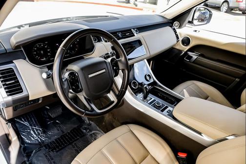 2021 Land Rover Range Rover Sport SE
