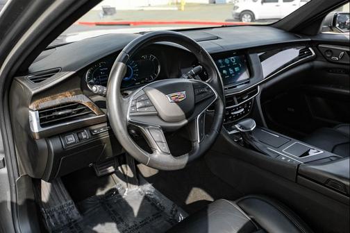 2018 Cadillac CT6 2.0L Turbo Base