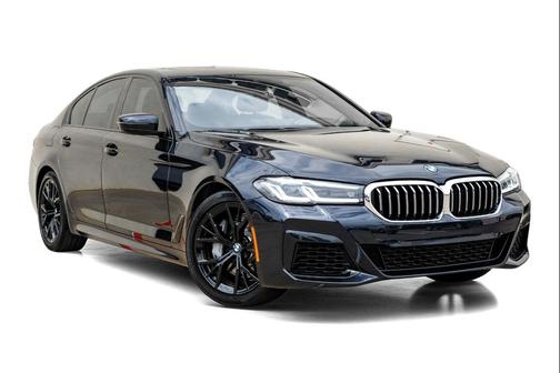 2021 BMW 540 540i