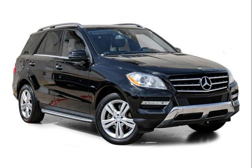 Black 2012 Mercedes-Benz M-Class 4MATIC
