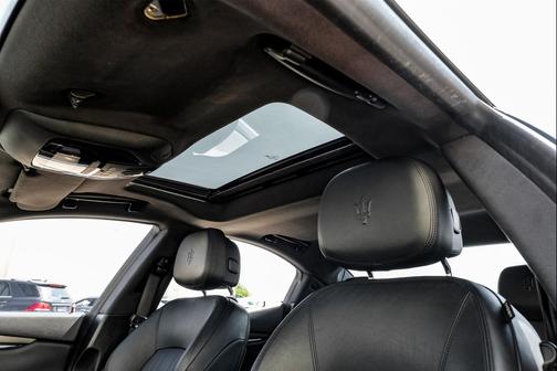 2018 Maserati Ghibli Base
