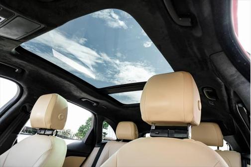 2019 Jaguar F-PACE 30t Premium