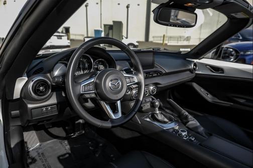 2022 Mazda MX-5 Miata Grand Touring