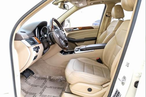 2015 Mercedes-Benz M-Class 4MATIC