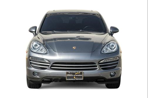 2014 Porsche Cayenne Platinum Edition