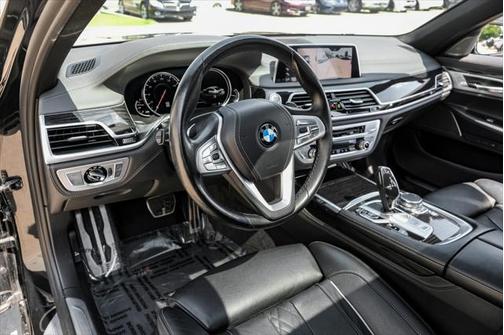 2019 BMW 750 i xDrive