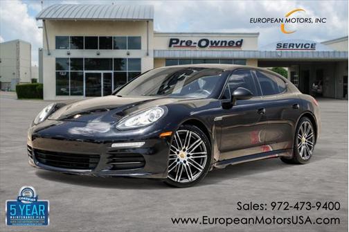 2016 Porsche Panamera Edition