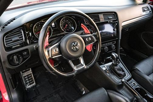 2018 Volkswagen Golf GTI 2.0T S 4-Door