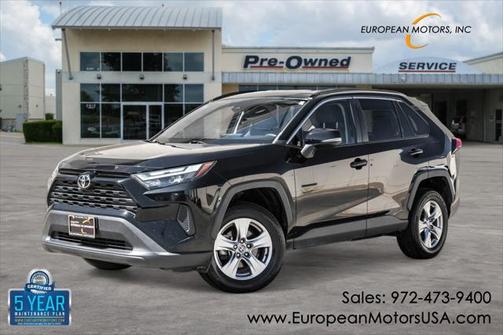 2022 Toyota RAV4 XLE