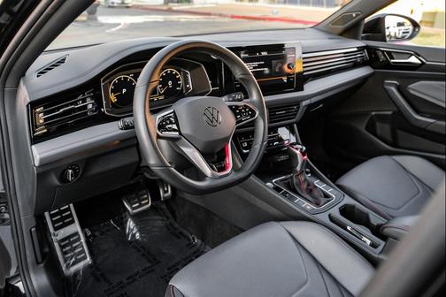 2025 Volkswagen Jetta GLI 2.0T Autobahn